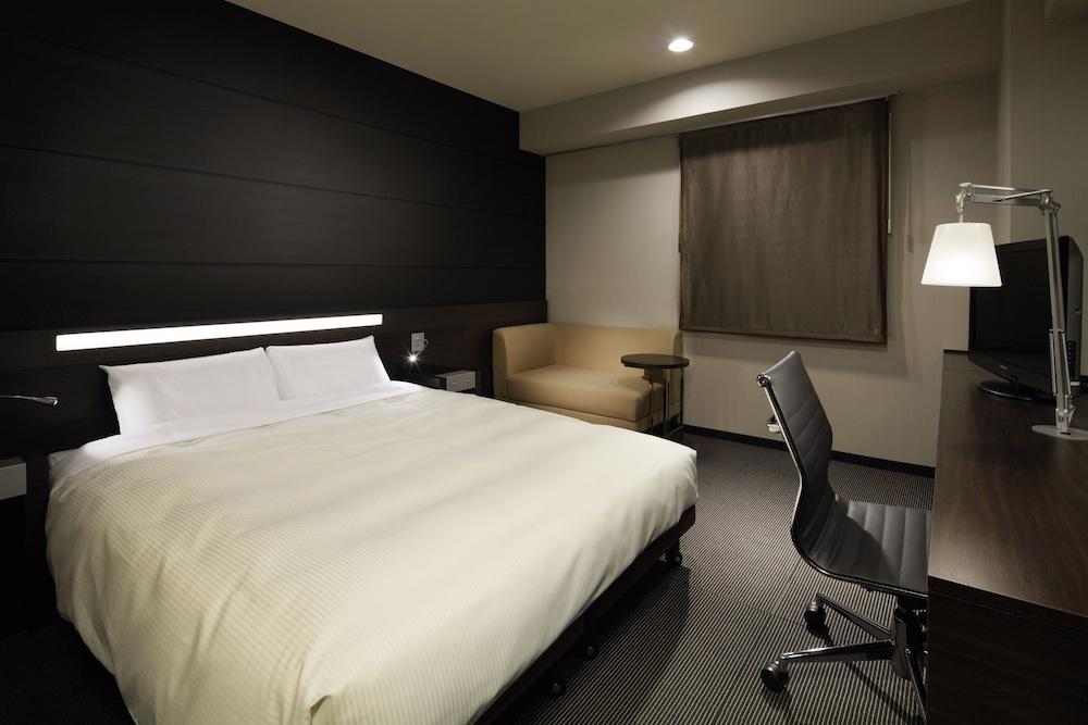 Mitsui Garden Hotel Окаяма Экстерьер фото