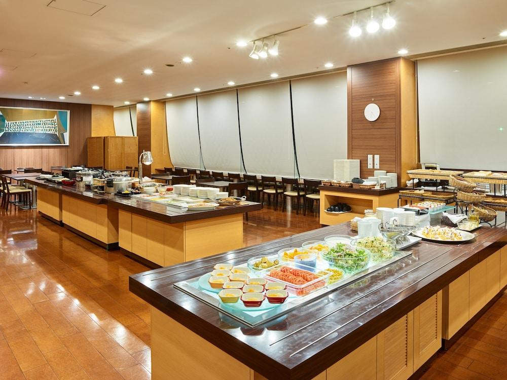 Mitsui Garden Hotel Окаяма Экстерьер фото