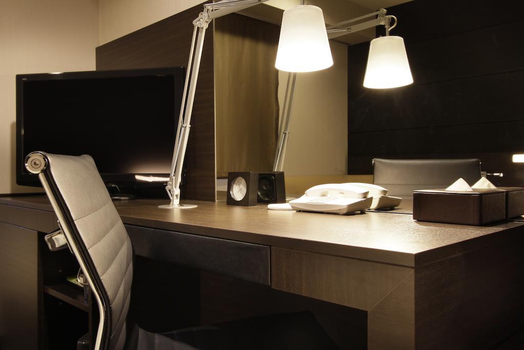 Mitsui Garden Hotel Окаяма Экстерьер фото